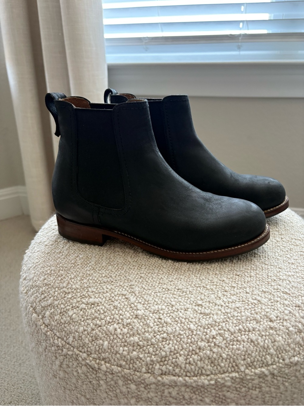 Adelante Merida Chelsea Ankle Boot